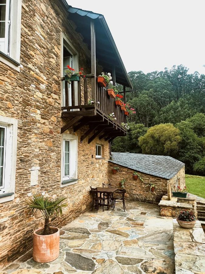 A Casa Das Augas Mondoñedo 外观 照片