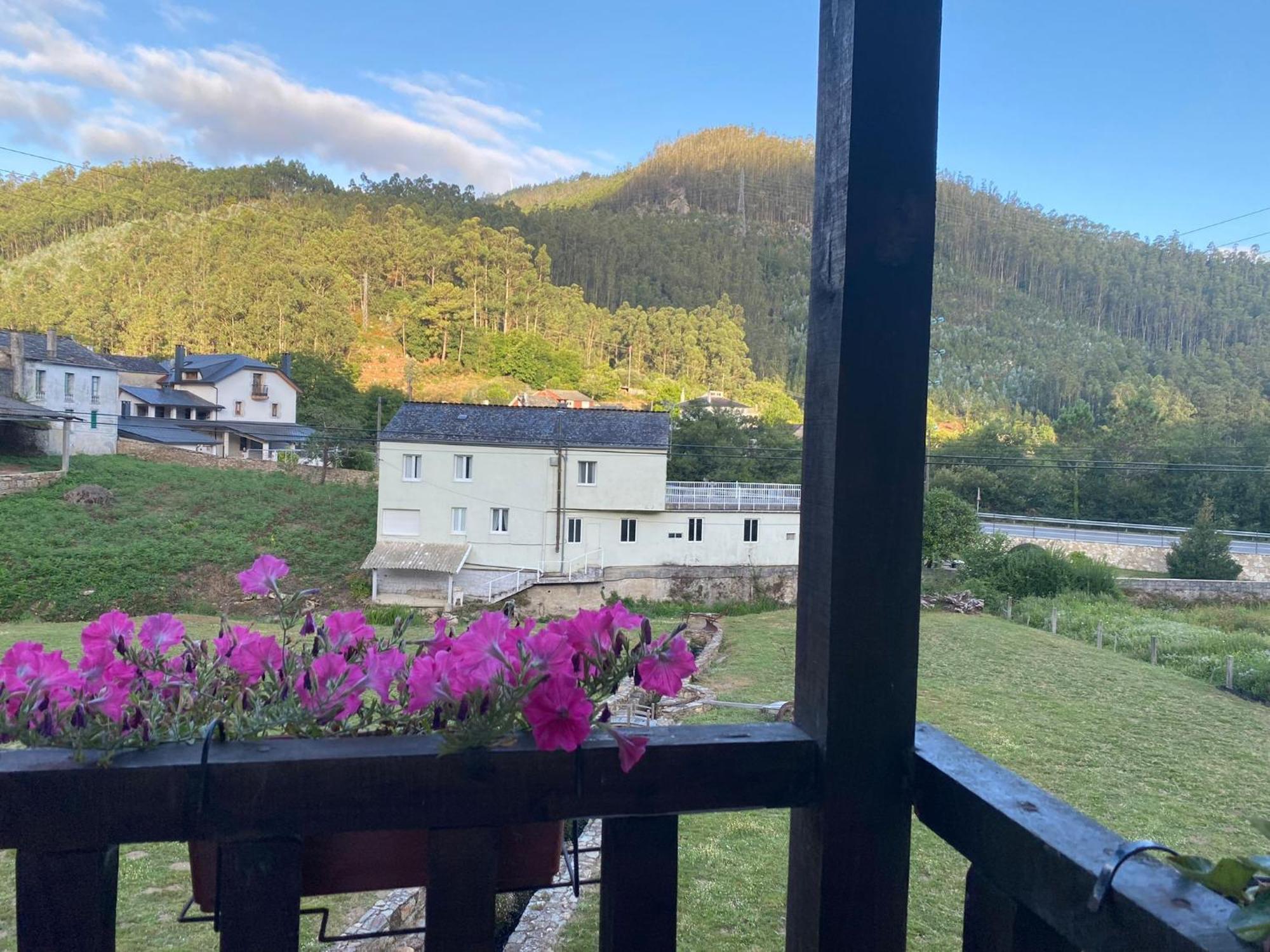 A Casa Das Augas Mondoñedo 外观 照片